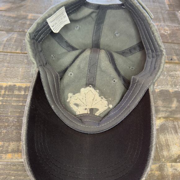 Gray Maple Leaf Canada Baseball Cap Hat - Picture 3 of 6